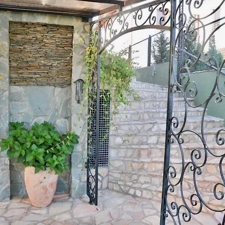 Private With Pool Belgrado